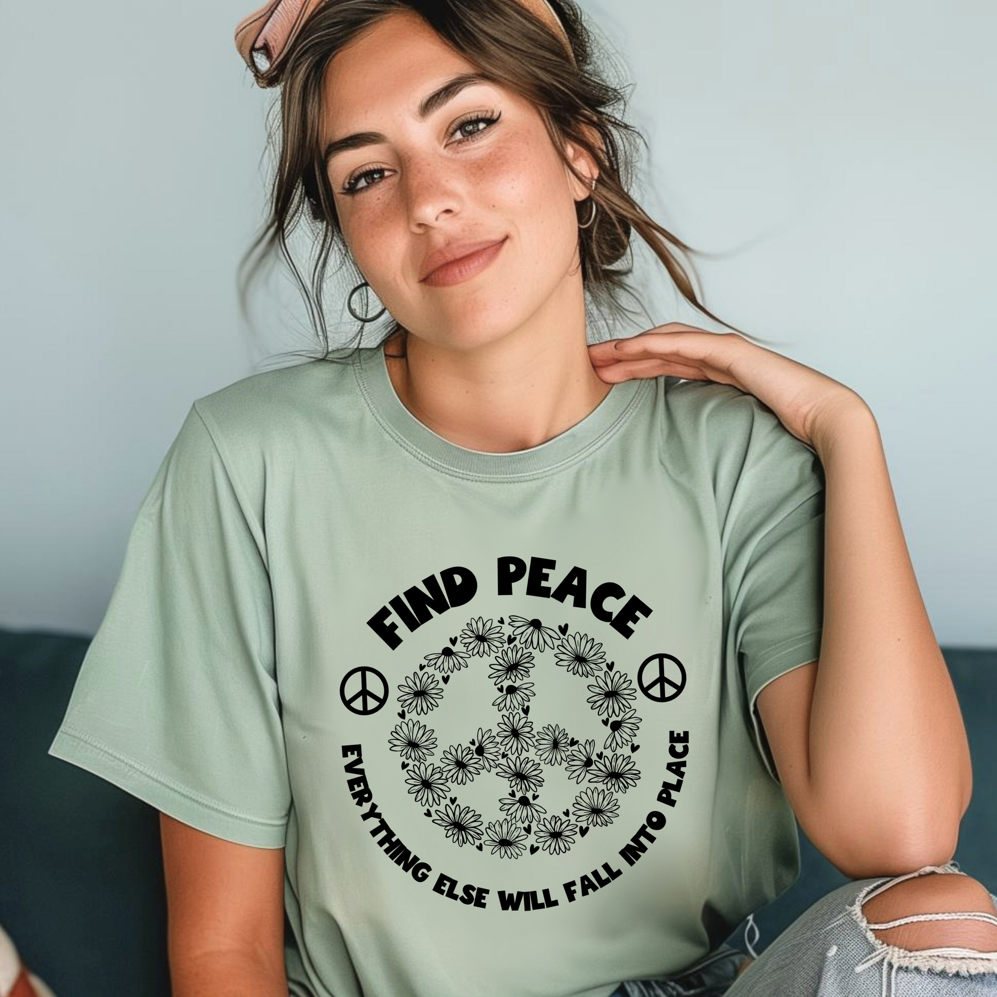 Find Peace and Be Happy Gift Unisex Short Sleeve Tee